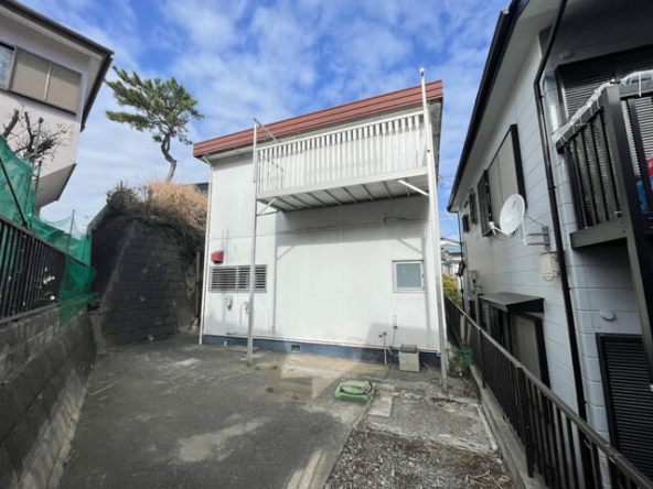 imgi_105_1735026722_640x480