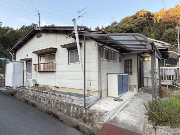 imgi_108_1934095774_640x480