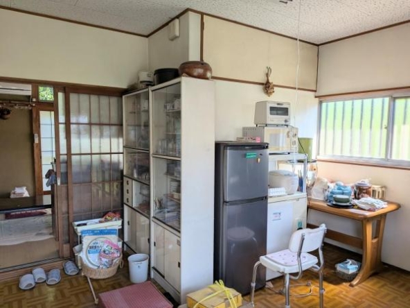 imgi_112_1906487547_600x450