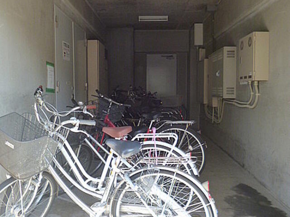 imgi_118_9342c907af5d35f04492c830990c5e4e