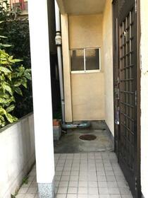 imgi_11_1814248948_210x280