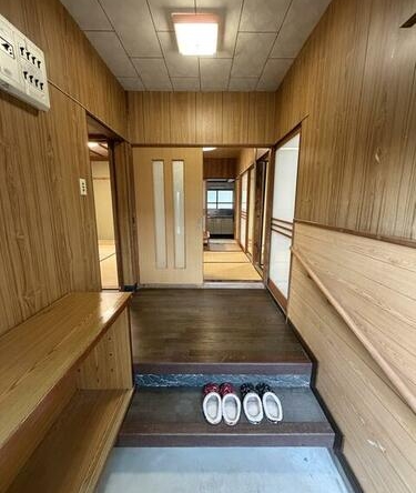 imgi_11_1934094373_375x500