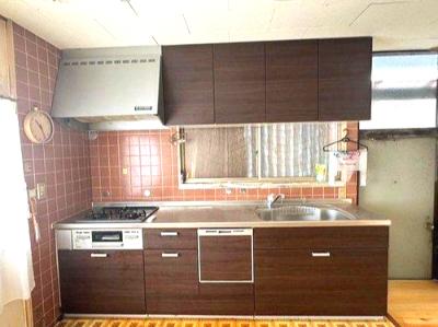 imgi_11_77716966_0031