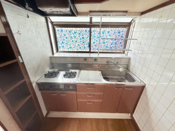 imgi_14_20562244_0006