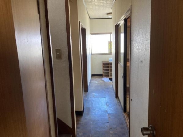 imgi_15_75447834_0018