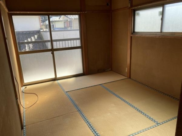 imgi_16_75447834_0023