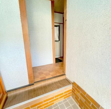 imgi_16_77778797_0014