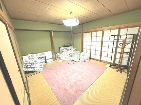 imgi_21_1862452669_557x418