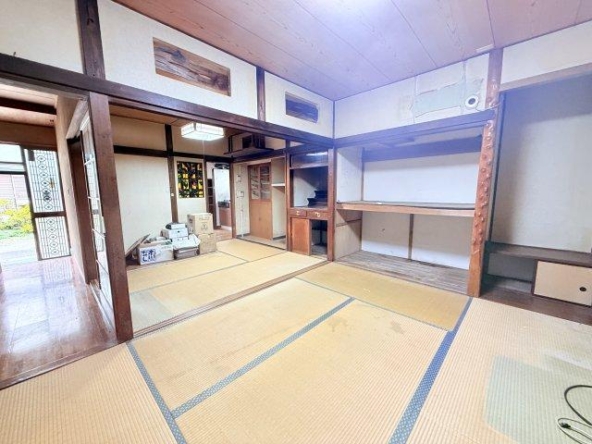 imgi_21_20562244_0013