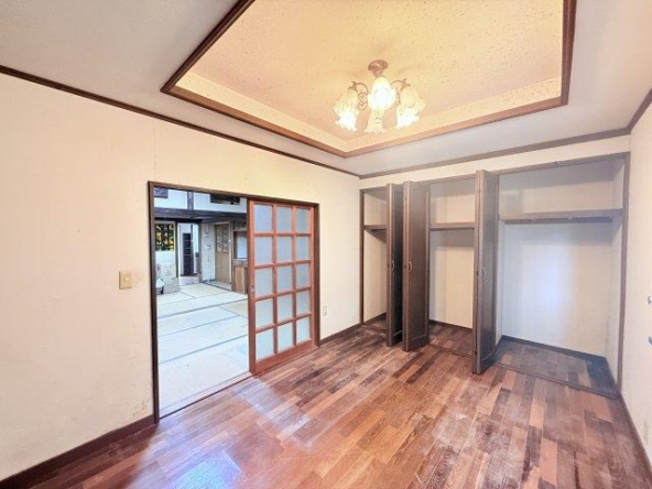 imgi_23_20562244_0014