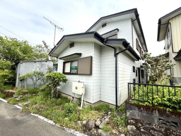 imgi_47_1871824624_640x480