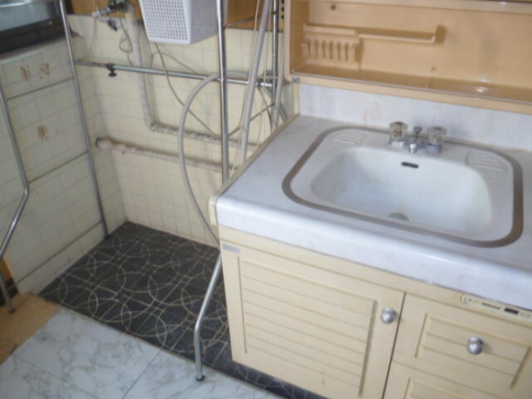 imgi_51_1955928531_640x480