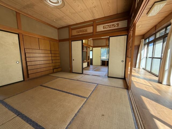 imgi_53_1975266616_640x480