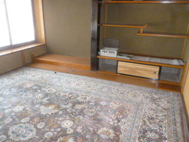 imgi_55_1955929829_373x280