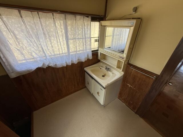 imgi_58_1975266639_640x480