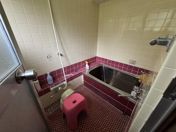 imgi_6_20115336_0006