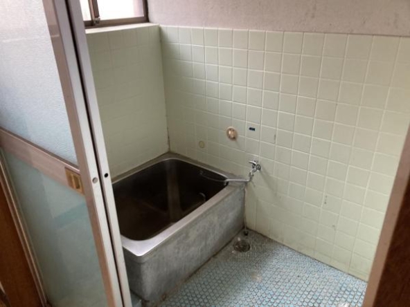 imgi_7_75447834_0021