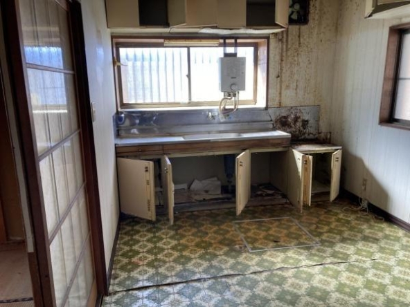 imgi_8_75447834_0019