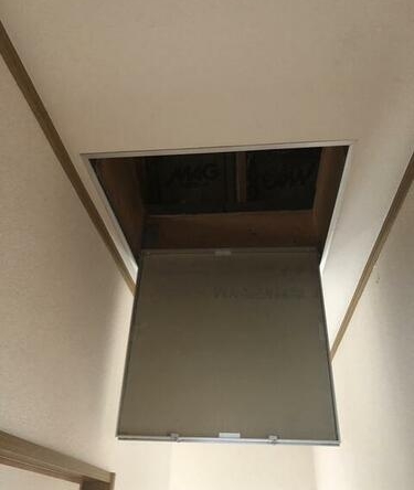 imgi_9_1780788664_375x500