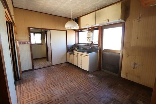 imgi_9_1947740729_500x334