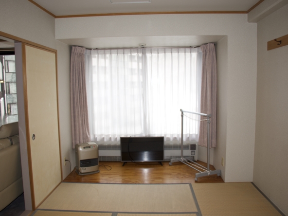0T4A8943