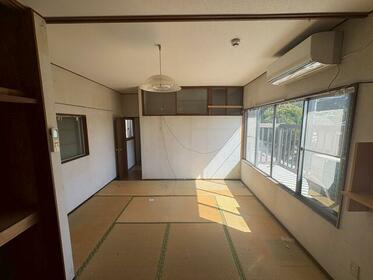 imgi_112_1962669632_373x280
