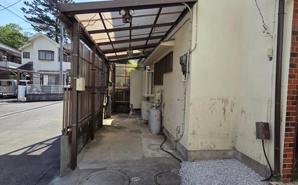 imgi_11_77834605_0018