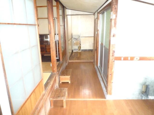 imgi_104_1977970206_640x480