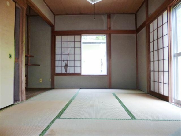 imgi_49_1534427394_640x480