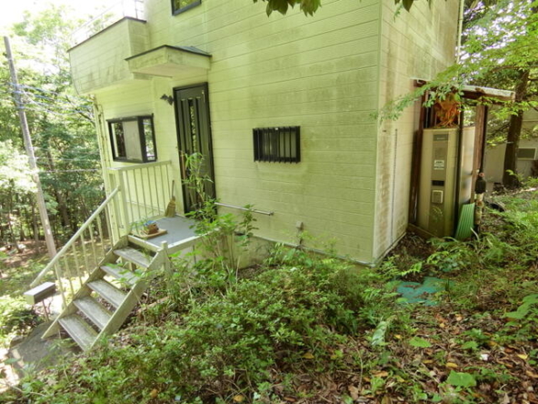imgi_49_1994545118_640x480