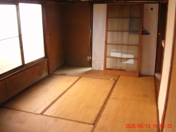 imgi_50_1999005437_640x478