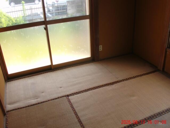imgi_51_1999005438_640x478