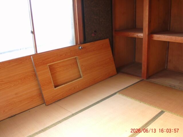 imgi_54_1999005441_640x478