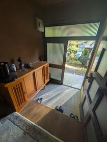 imgi_70_1990769811_210x280