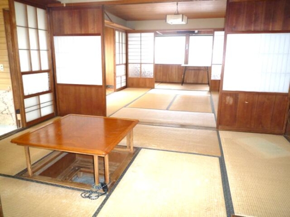 imgi_96_1977969929_640x480