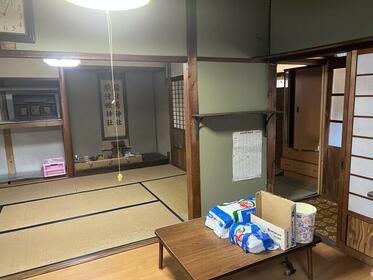 imgi_109_1904452141_373x280