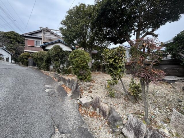 imgi_48_1958210314_640x480