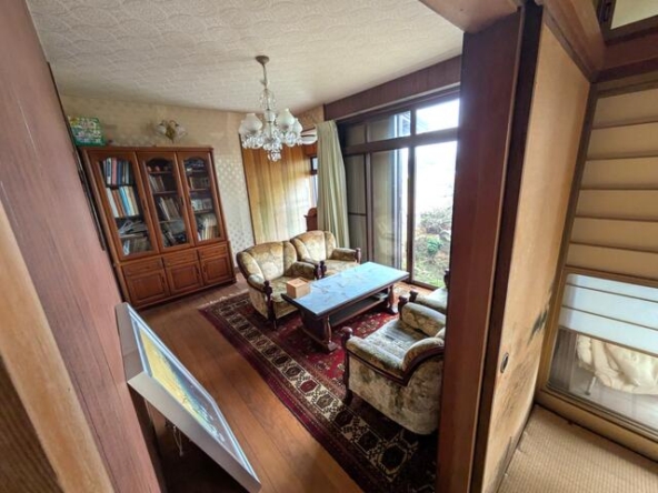imgi_105_1965346496_640x481