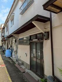 imgi_108_2002377529_211x280