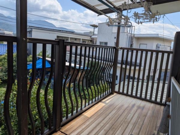 imgi_109_1908274359_600x450
