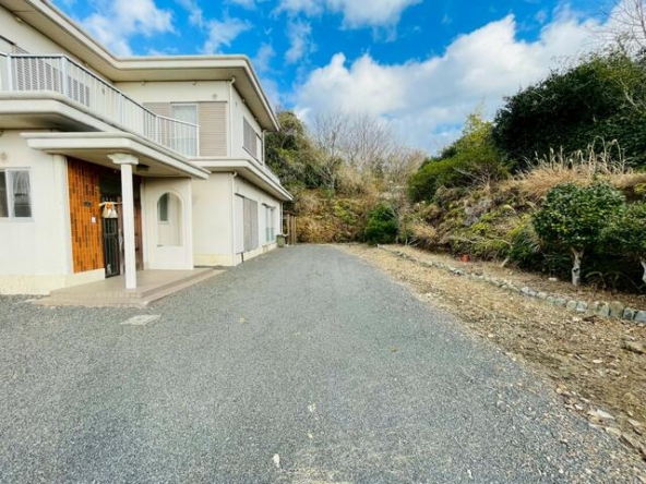 imgi_52_1957144758_640x480