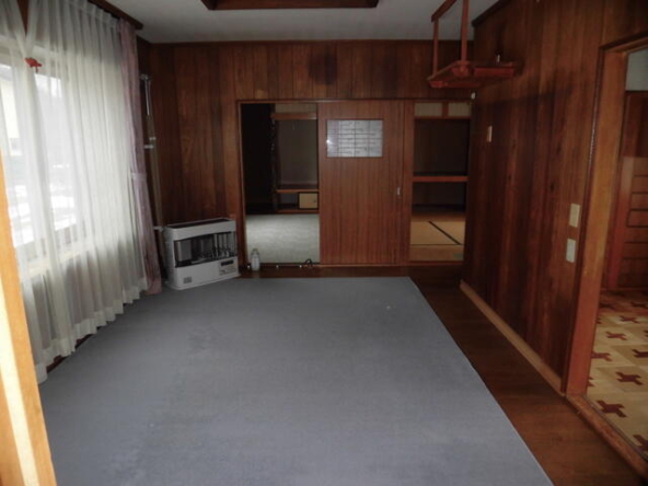 imgi_99_1938726873_640x480