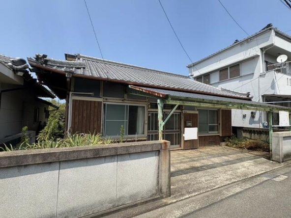 imgi_124_1896384150_640x480