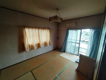 imgi_128_1997359385_373x280