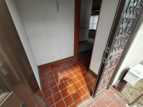 imgi_134_1997359393_640x480
