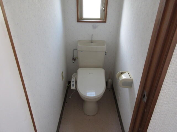 imgi_140_2031389506_640x480