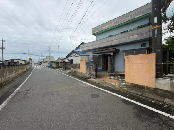 imgi_61_2026950907_640x480
