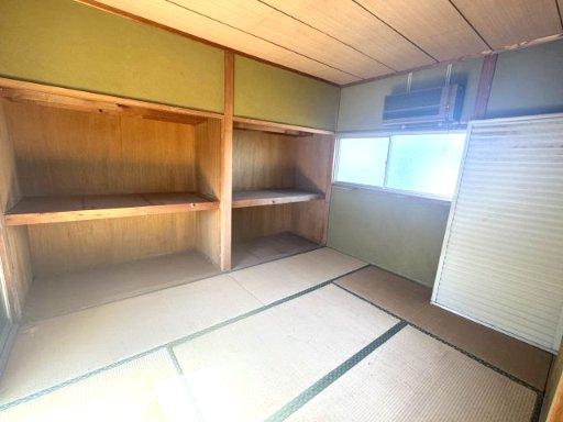 imgi_11_21884859_0021