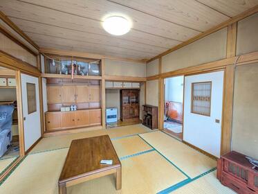 imgi_126_1960306106_373x280