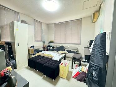 imgi_133_1990722296_373x280